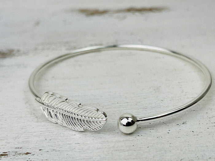 Bracelet £10