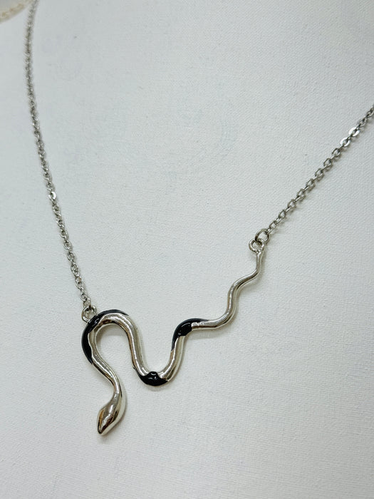 Sarpa Necklace ~ ALL JEWELLERY 3 FOR 2