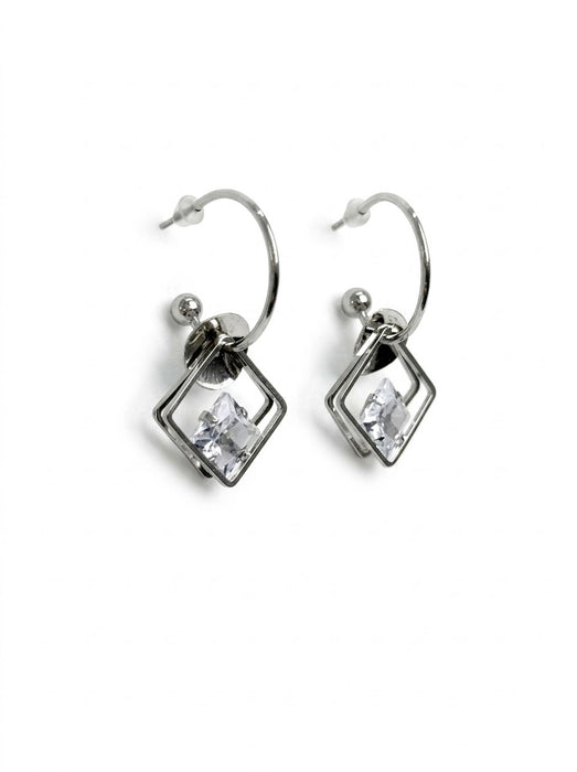 Xena Rhombus Earrings