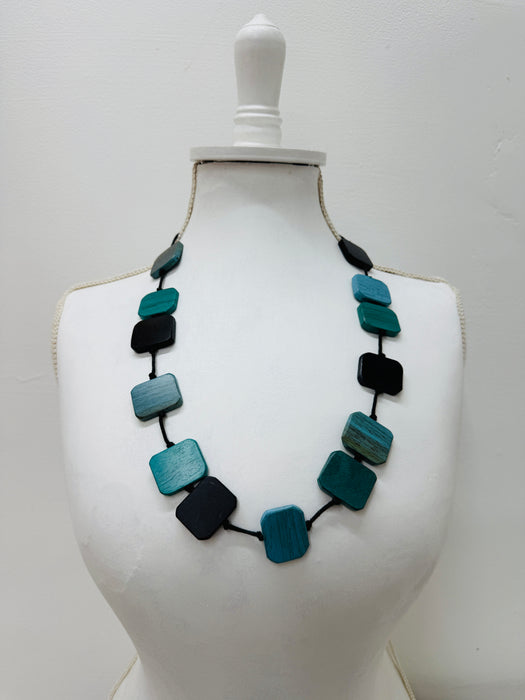 Ellie Necklace - Turquoise  ~ ALL JEWELLERY 3 FOR 2