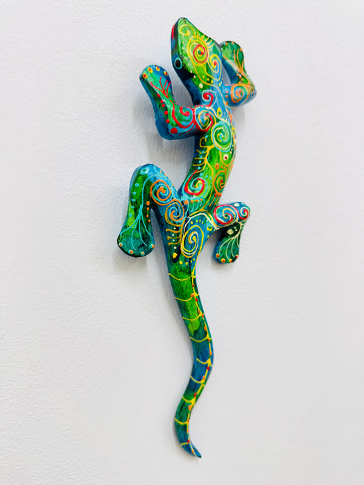 Medium Blue Crazy Gecko