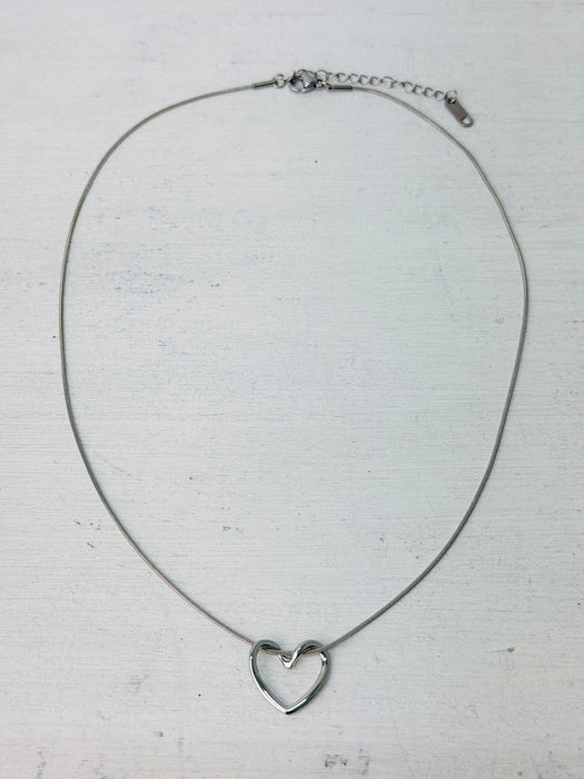 Ura Necklace ~ ALL JEWELLERY 3 FOR 2