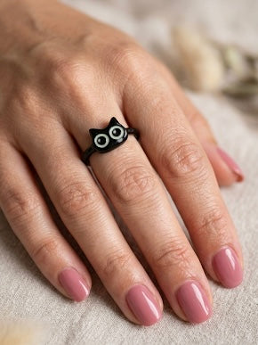 Peeking Cat Ring