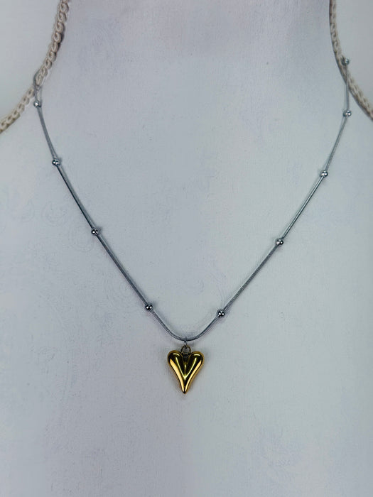 Feme Necklace
