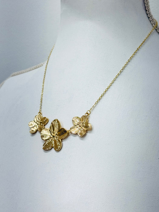 Agnes Necklace - Gold