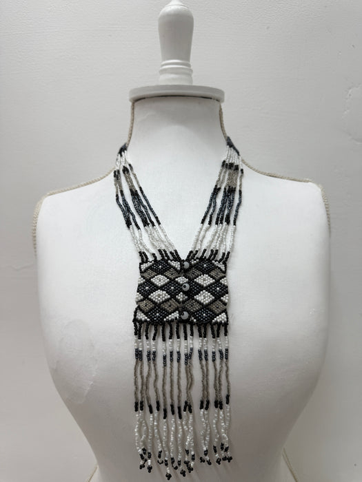 Basilla Necklace - Black & White ~ ALL JEWELLERY 3 FOR 2