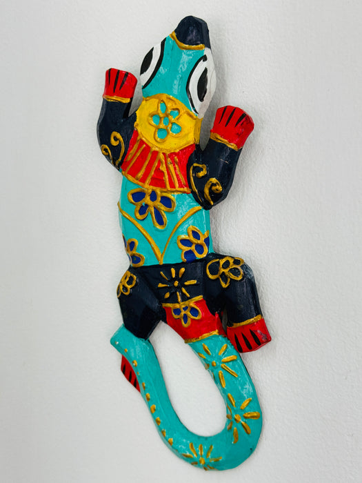Wood Hand Carved Gecko - Small