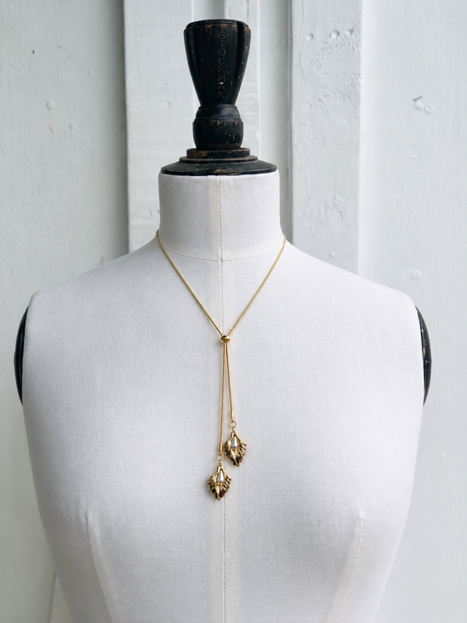 Calla Lily Necklace - Gold