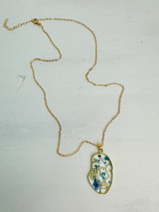 Kao Necklace - Turquoise ~ ALL JEWELLERY 3 FOR 2