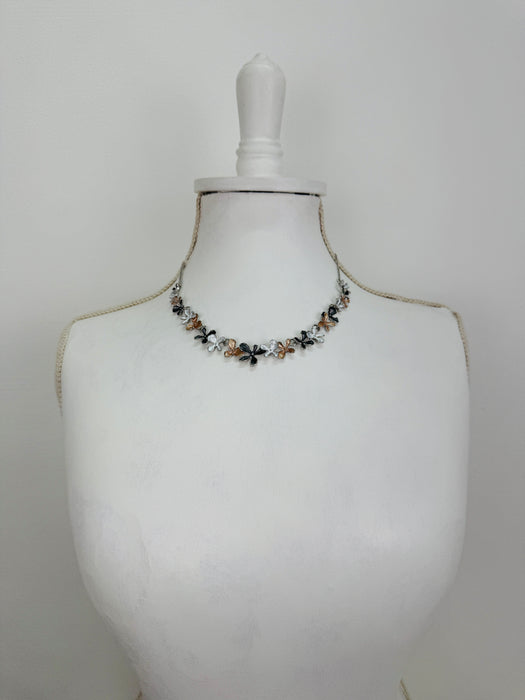 Arche Necklace