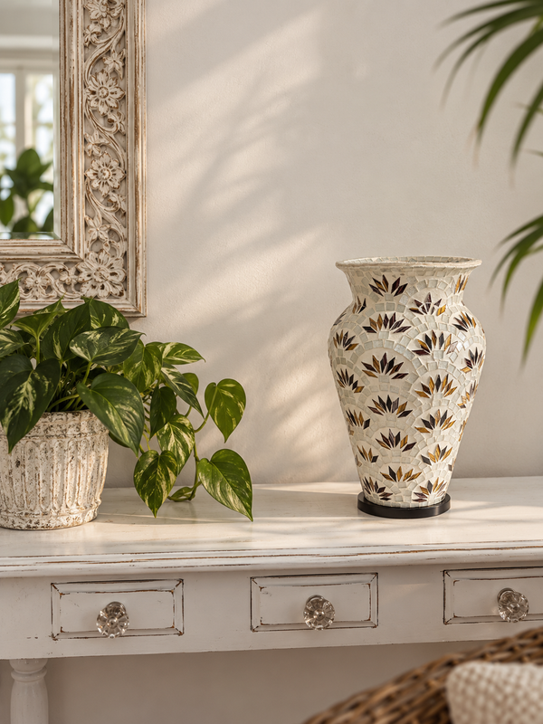 Small Mosaic Vase Lamp - Flower