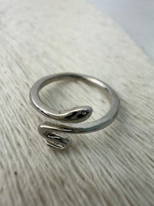 Snake Ring - Silver