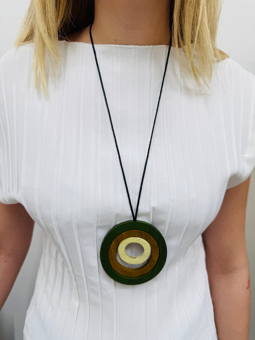 Madoka Necklace - Green  ~ ALL JEWELLERY 3 FOR 2