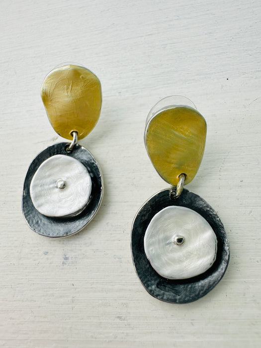 Coralia Earrings - Gold & Grey ~ ALL JEWELLERY 3 FOR 2