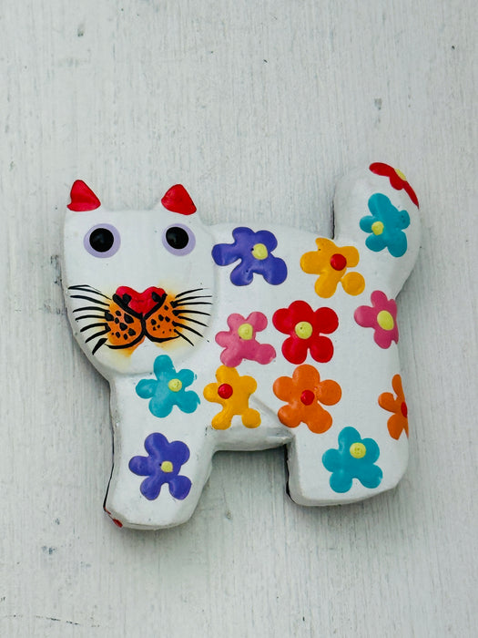 White Cat - Magnet