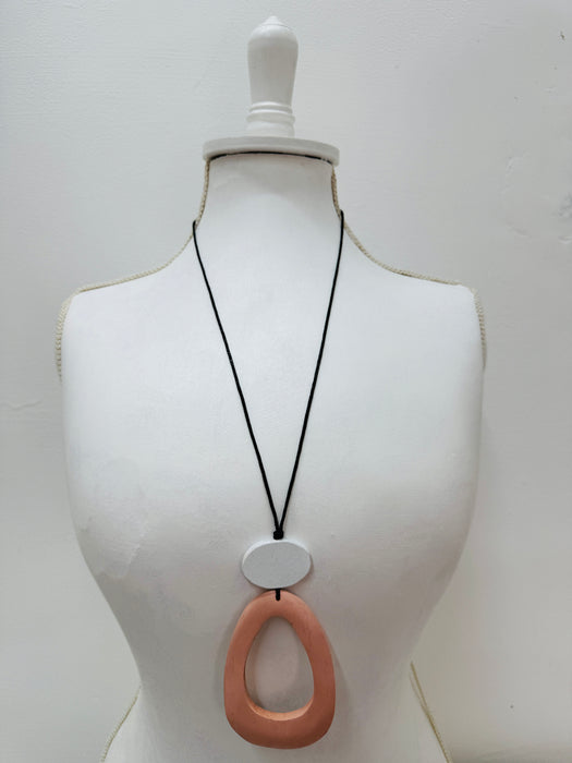Calla Necklace - Pink  ~ ALL JEWELLERY 3 FOR 2