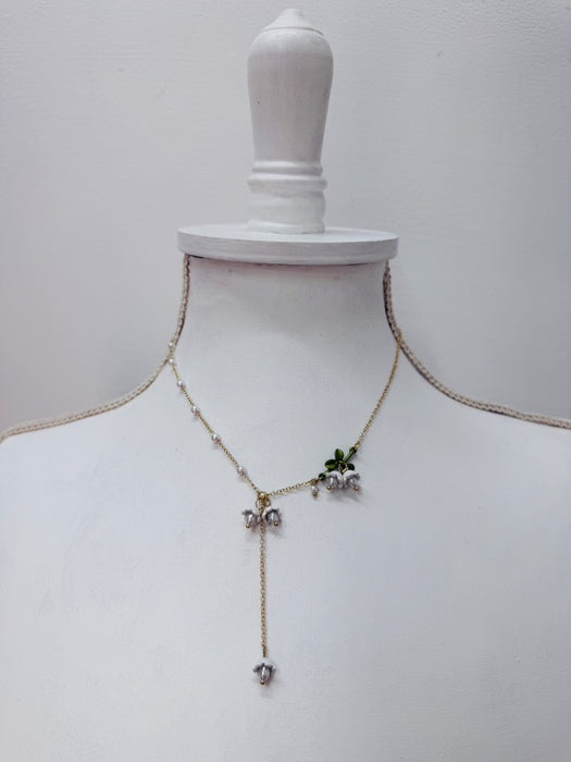 Lilium Necklace ~ ALL JEWELLERY 3 FOR 2