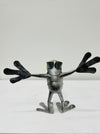 back view of metal frog vincent
