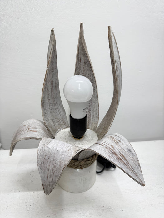 Small Coco Palm Spire Lamp - White Wash
