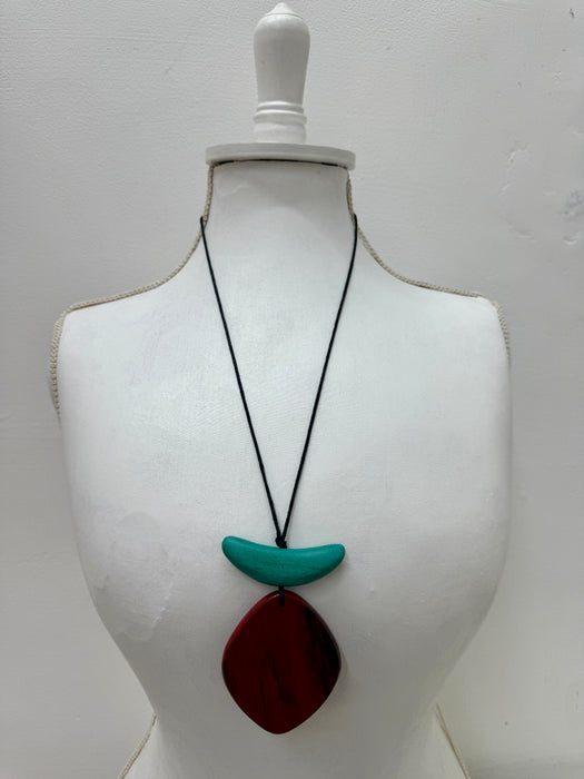 Beta Necklace - Red  ~ ALL JEWELLERY 3 FOR 2