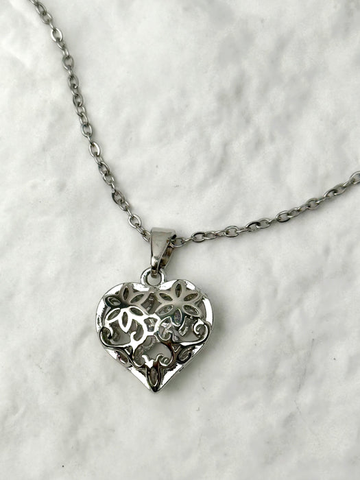Cuore Necklace