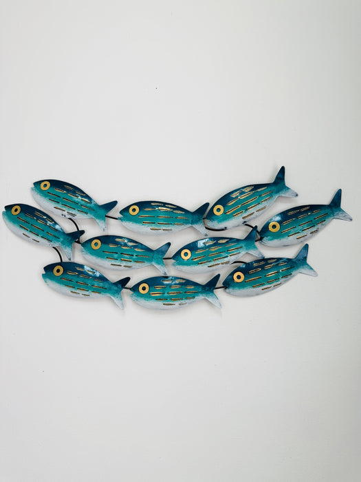 Small Flat Mottled Fish Shoal -Aqua Striped