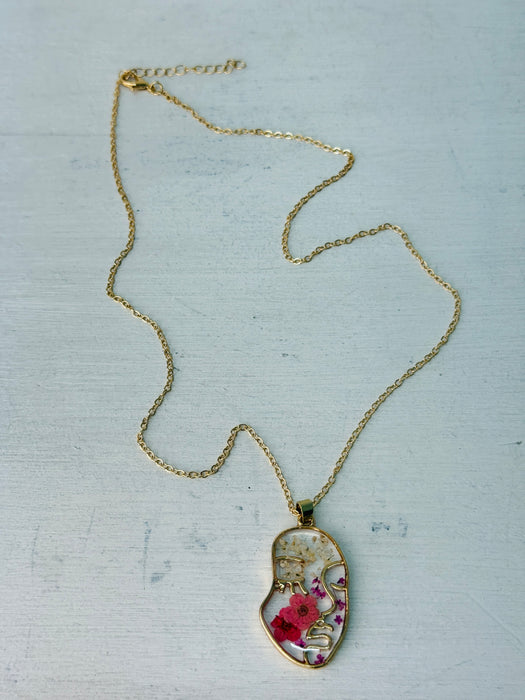 Kao Necklace ~ ALL JEWELLERY 3 FOR 2