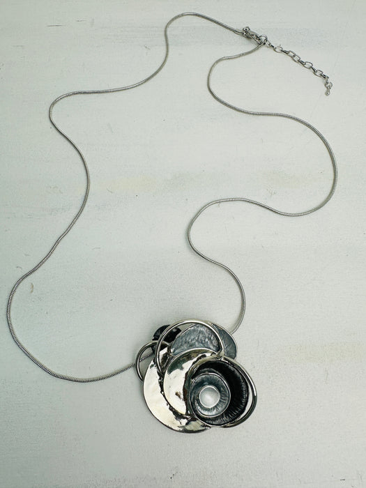 Attina Necklace - Grey& White ~ ALL JEWELLERY 3 FOR 2