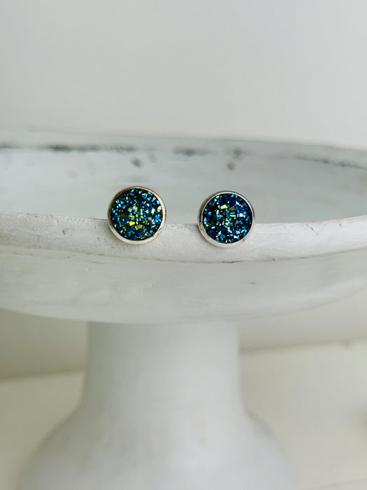 Lyra Stud Earrings