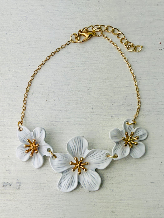 Agnes Bracelet - White ~ ALL JEWELLERY 3 FOR 2