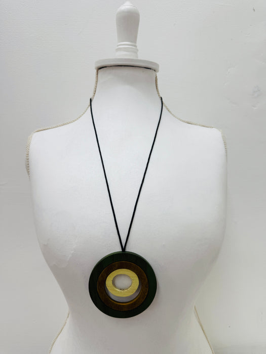 Madoka Necklace - Green  ~ ALL JEWELLERY 3 FOR 2