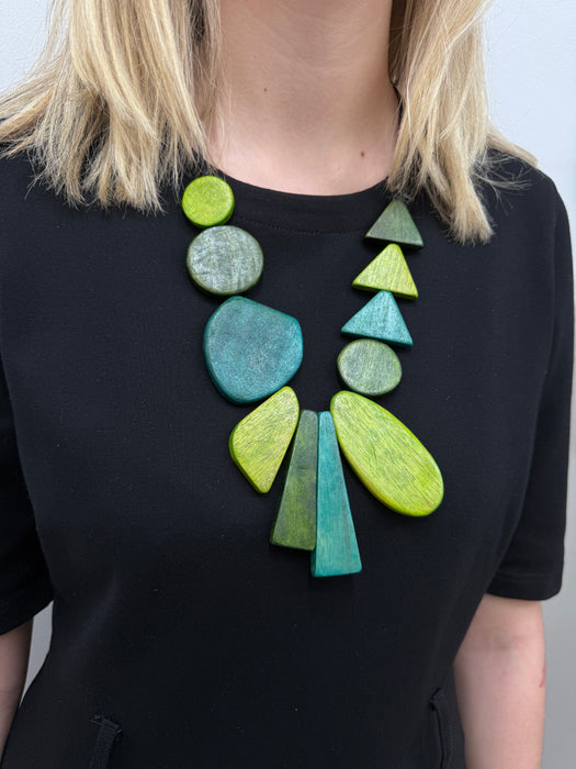Marilla Necklace- Green  ~ ALL JEWELLERY 3 FOR 2