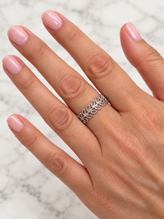 Silver Leaf Tree Ring