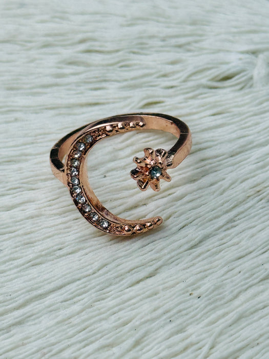 Lunar Bloom Ring - Rose Gold
