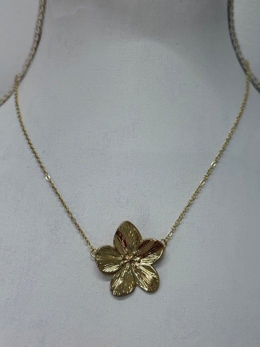 Agnė Gold Necklace ~ ALL JEWELLERY 3 FOR 2