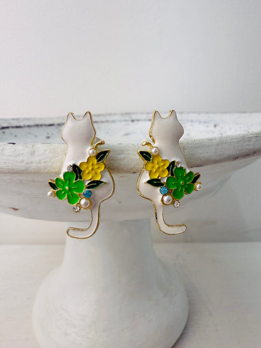 Flower Cat Earrings ~ ALL JEWELLERY 3 FOR 2