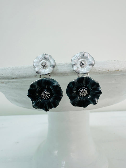 Flora Earrings - Grey & White ~ ALL JEWELLERY 3 FOR 2