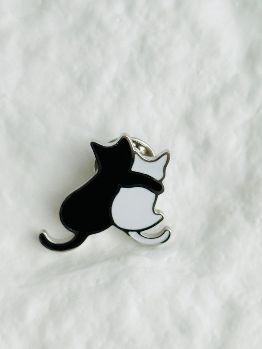 Hugging Cats Lapel Pin