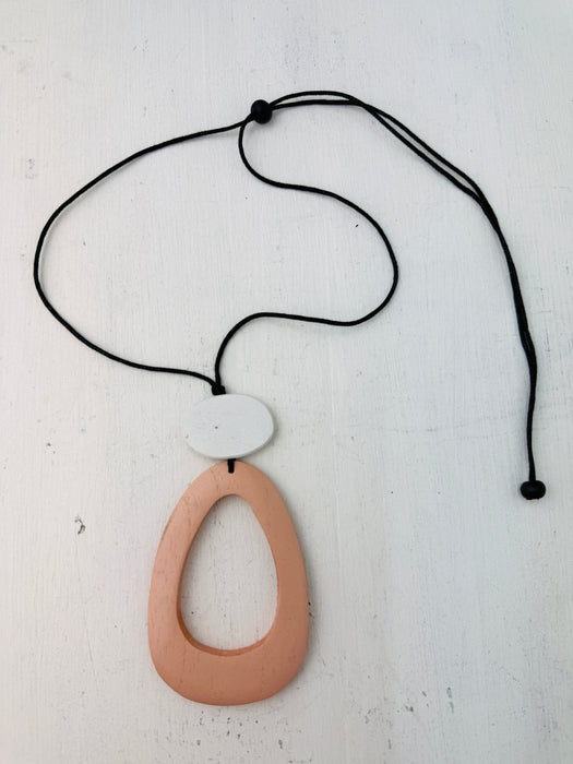 Calla Necklace - Pink  ~ ALL JEWELLERY 3 FOR 2