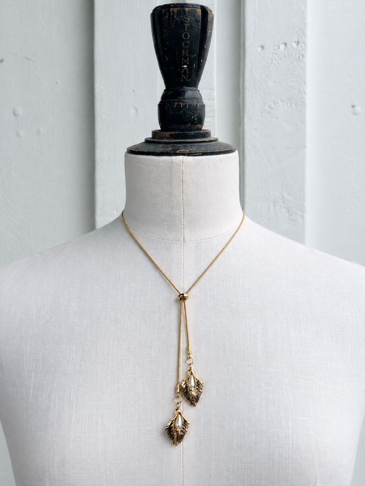 Calla Lily Necklace - Gold