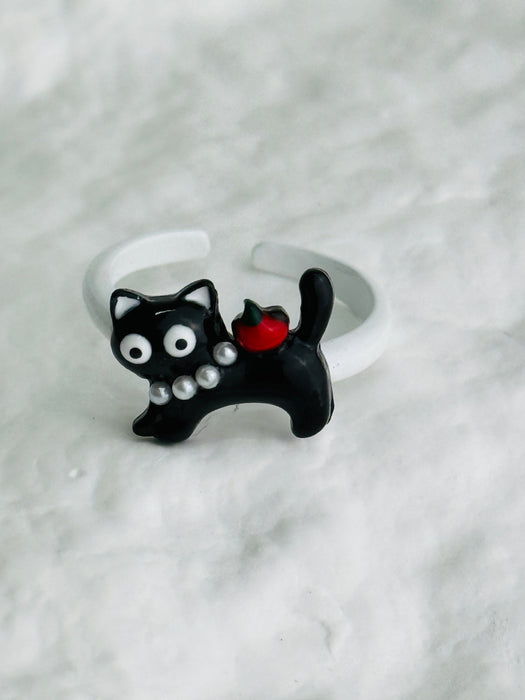 Playful Kitty Ring