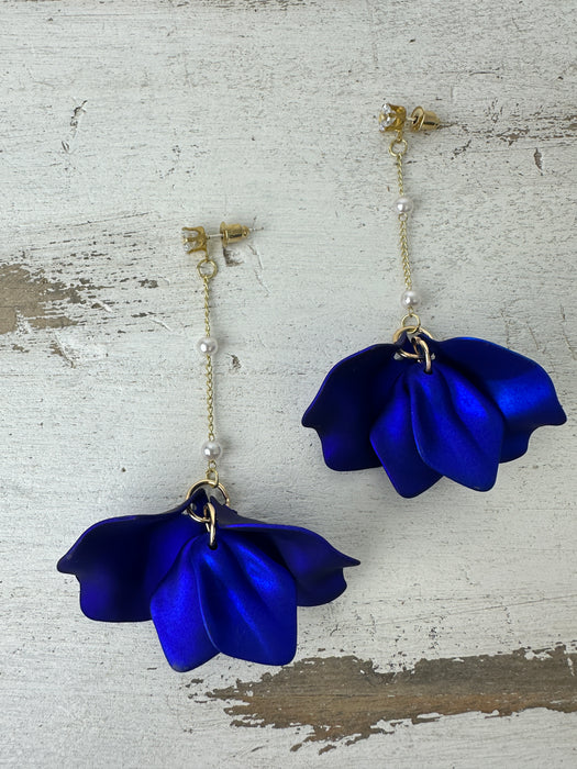 Pomona Earrings- Blue ~ ALL JEWELLERY 3 FOR 2