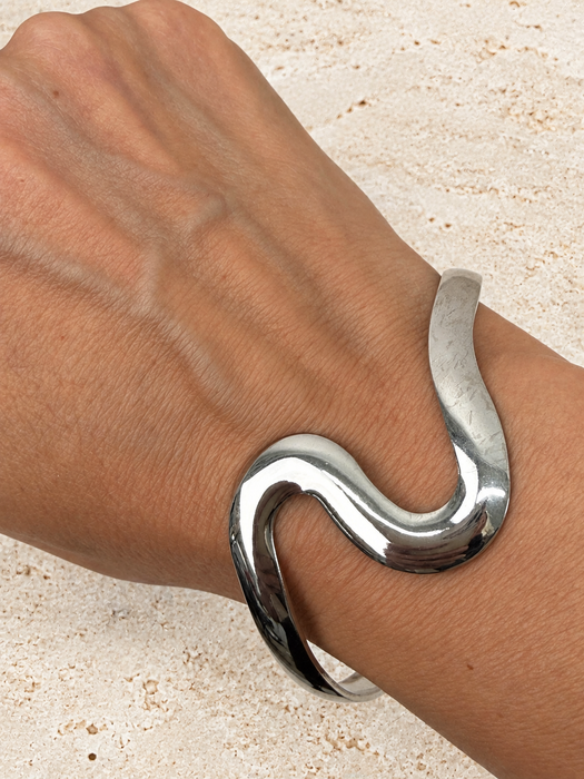 Onda Bracelet