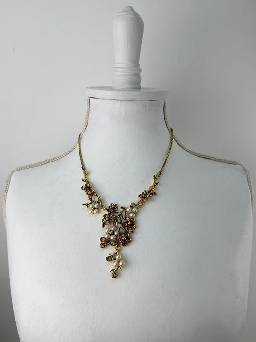 Regina Necklace - Gold