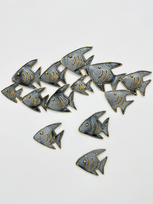 Crackle Angel Fish shoal wall art displayed with matching single fish for extended arrangement.