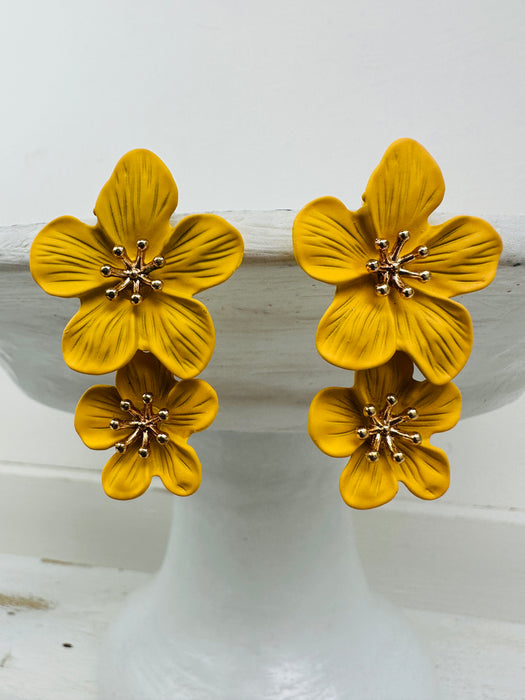 Agnes Earrings - Yellow ~ ALL JEWELLERY 3 FOR 2