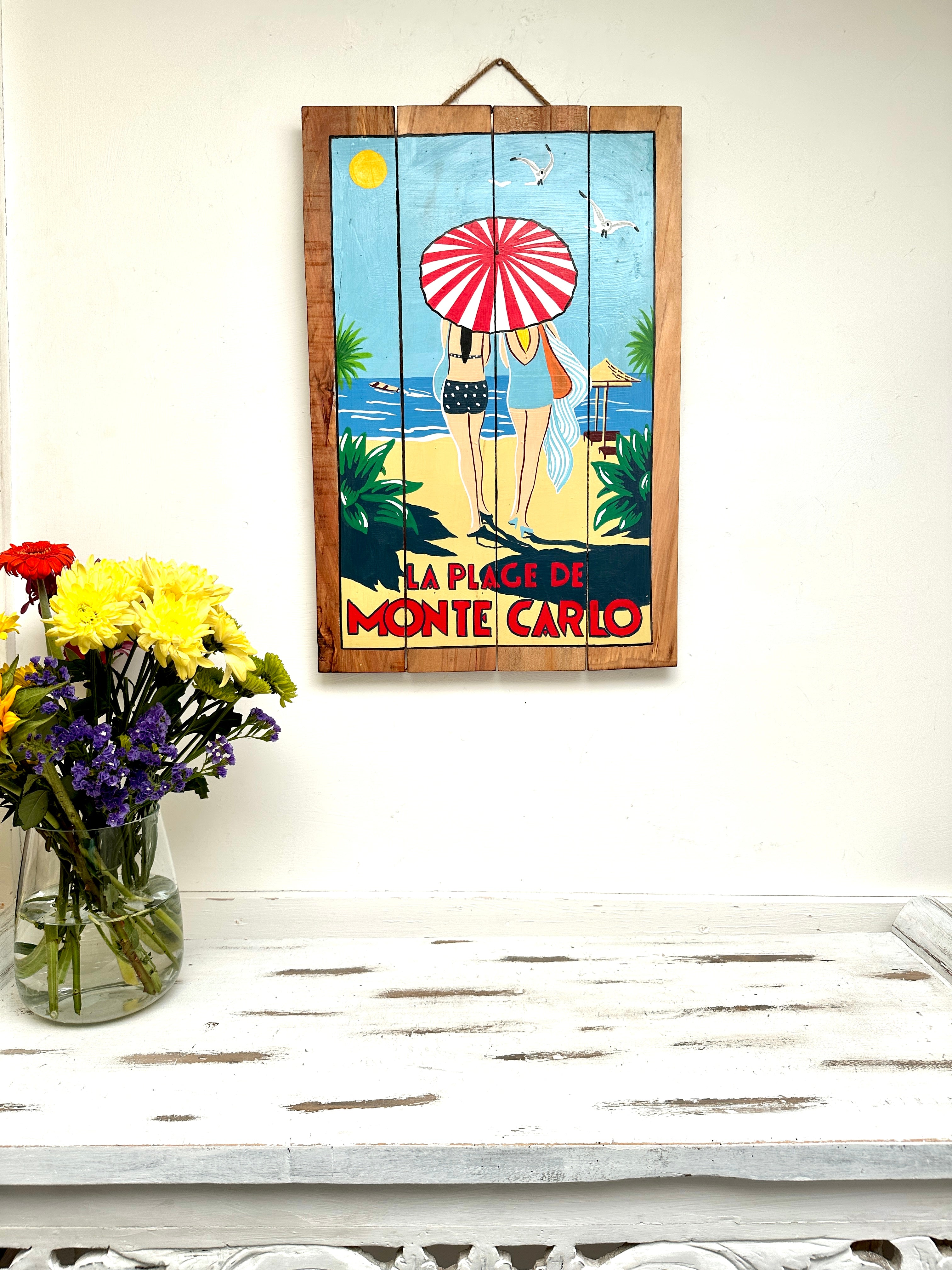 display view of wooden monte carlo sign