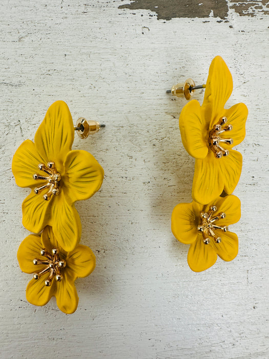 Agnes Earrings - Yellow ~ ALL JEWELLERY 3 FOR 2