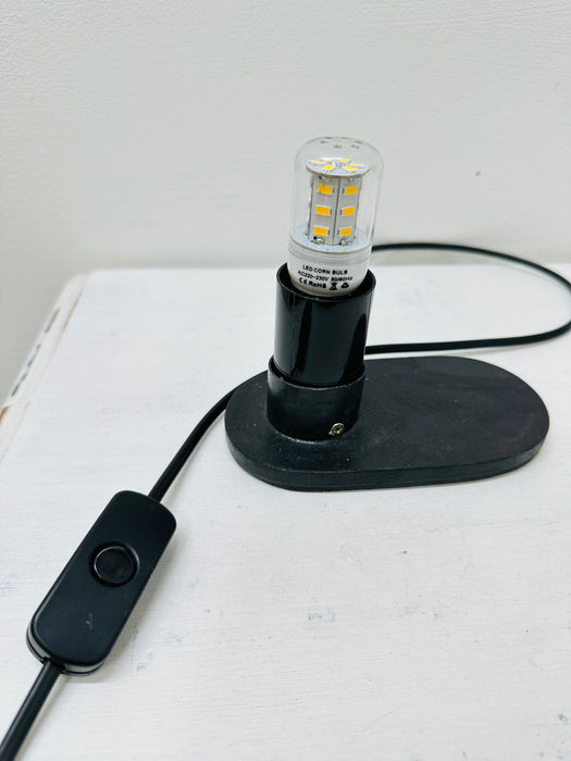 Lamp base with E27 LED bulb fitting, UK plug and inline switch on 1.5m cable.