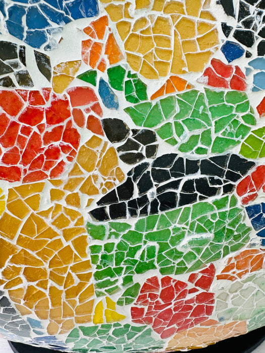 Close-up of Mosaic Donut Lamp Medium – Crackle Multi showing hand-painted mosaic glass texture in vibrant rainbow colours